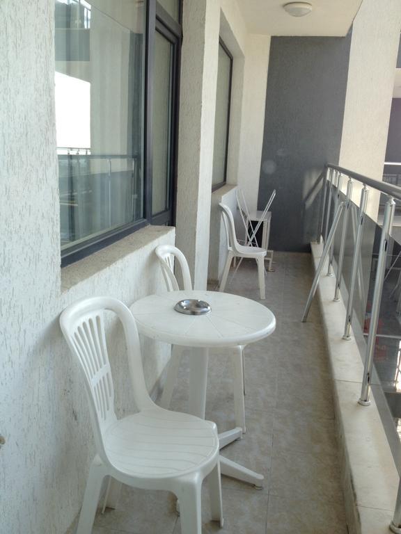 Apartments Yalta Goldstrand Exterior foto