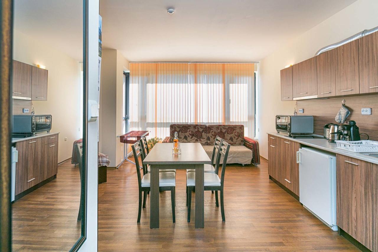 Apartments Yalta Goldstrand Exterior foto